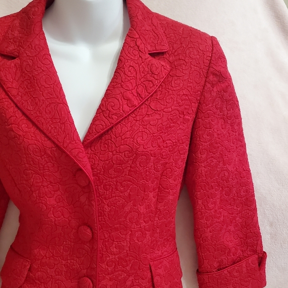 Like NEW Maggy London 2 Piece Primary Red Matelassé Skirt Suit Sz 6 - Picture 4 of 15